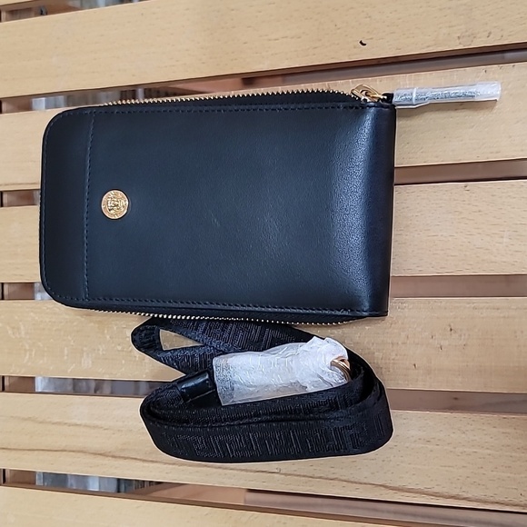 🎁 Versace Calfskin La Medusa Zip Around Lanyard Pouch - Picture 11 of 13